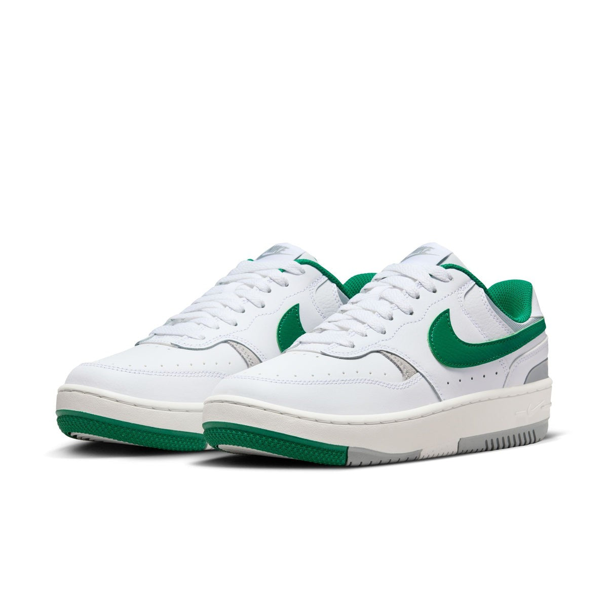 Nike-Gamma-Force-W-DX9176-106