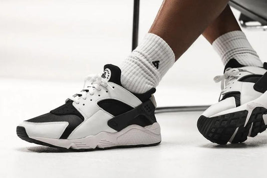 Chaussure Nike NIKE AIR HUARACHE
