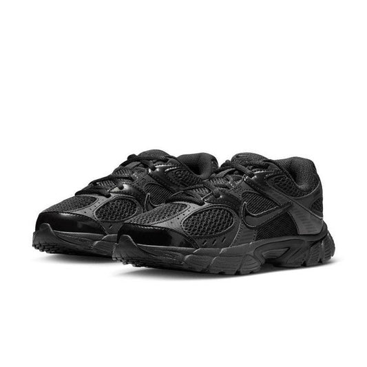 Chaussure NIKE V5 RNR BG
