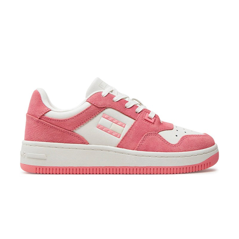 Tommy-Jeans-Retro-Washed-Suede-EN0EN02486-TIC