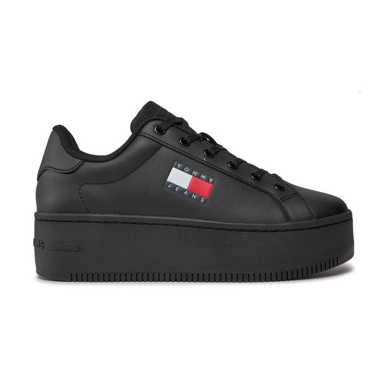 Tommy-Jeans-Flatform-Essential-Noir-EN0EN02518-BDS
