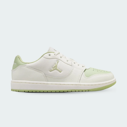 Jordan-Court-Connect-Low-Olive-Aura-IQ6828-101