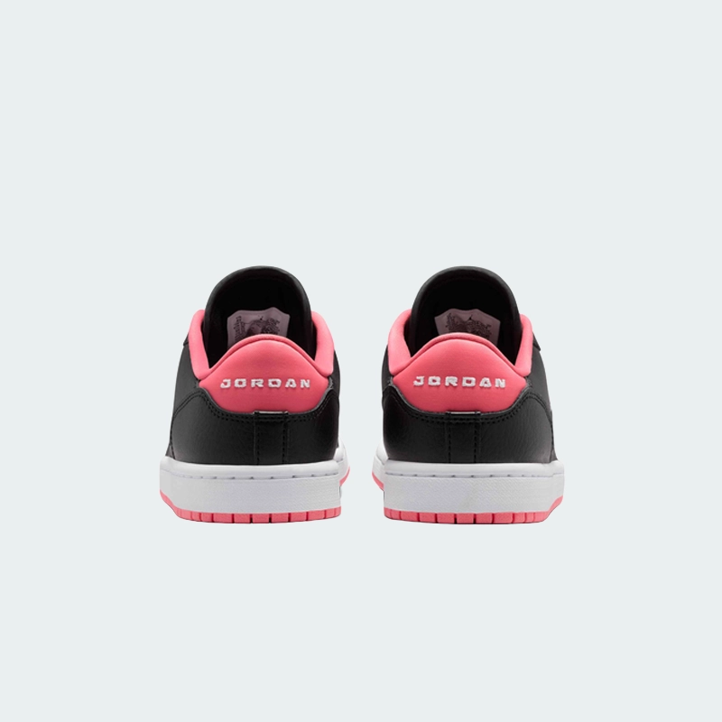 Jordan-Court-Connect-Low-Noir/Rose-IQ6016-004