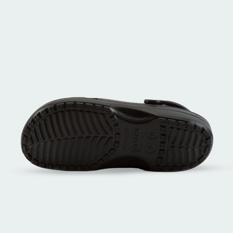 Crocs-Classic-Clog-Noir-10001-001