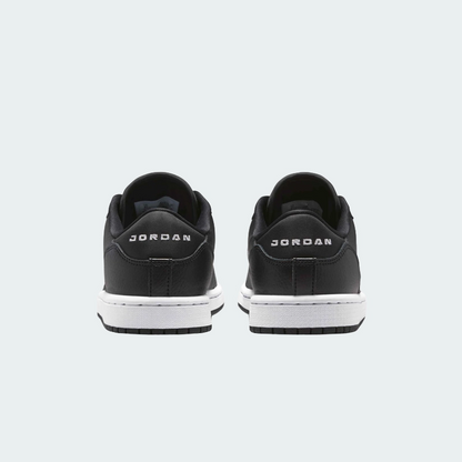 Jordan-Court-Connect-Low-BG-Black-IQ6016-001