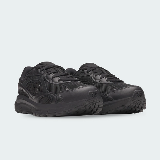 UA-Tech-Runner-Triple-Black-6011293-001