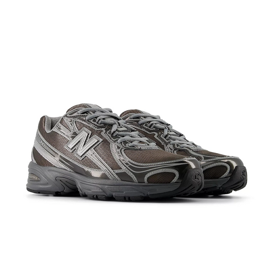Chaussure 740