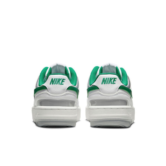 Chaussure NIKE GAMMA FORCE