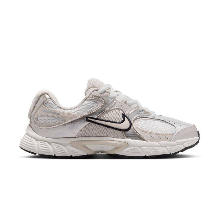 Chaussure NIKE V5 RNR BG